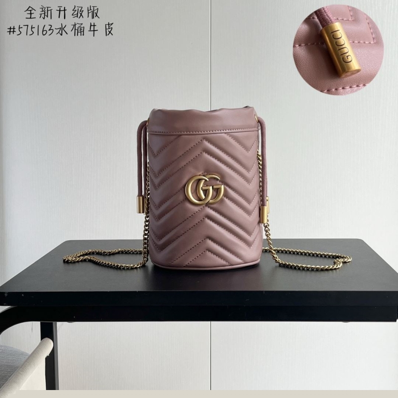 G*u*i bucket bags